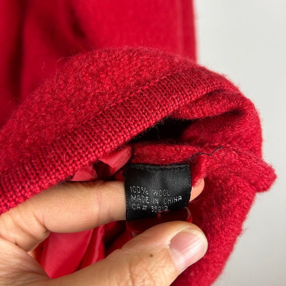 LA MADONNA Boiled Wool Jacket Red Size‎ Medium Fall Autumn Layer Button Pockets - Picture 5 of 5